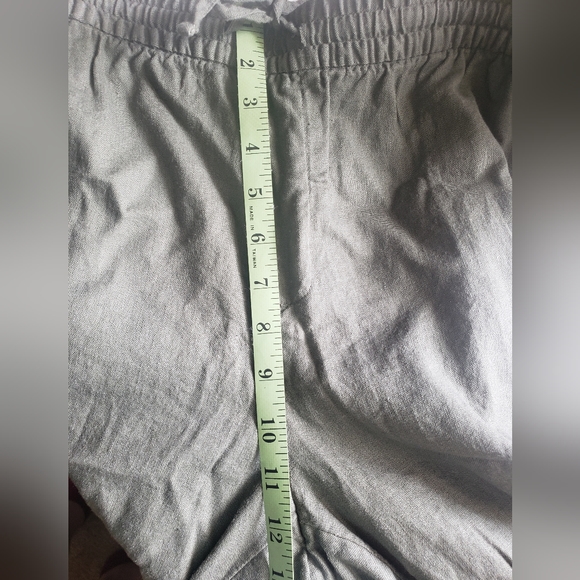 Banana Republic Cropped Pants - Picture 13 of 13